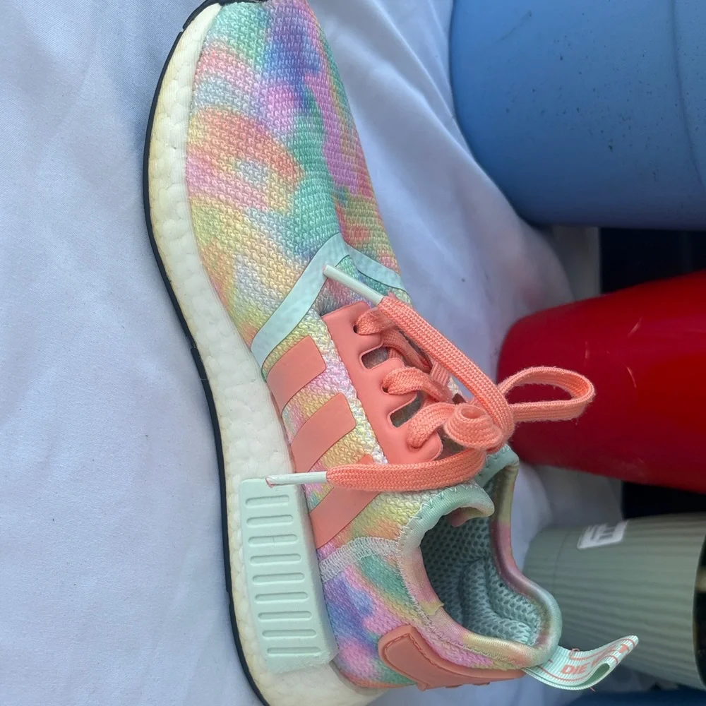 adidas Women’s Pastel Tie-Dye Sneakers with Coral Laces - Picture 3 of 12